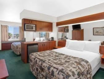 Microtel Inn & Suites By Wyndham Wellton Exterior foto